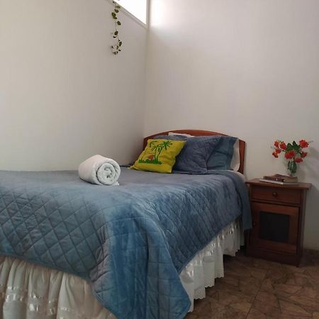 Hospedaje La Reina U Santiago del Cile Esterno foto